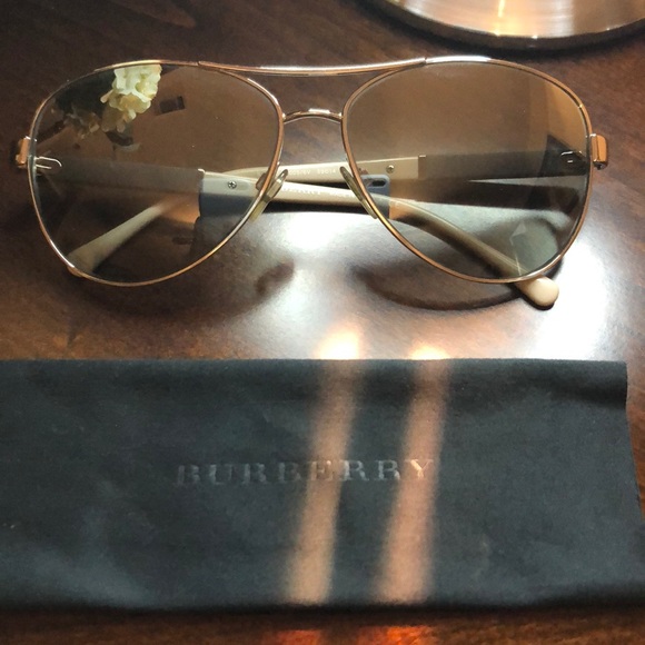 burberry mirrored sunglasses